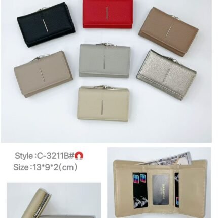 Portfel  z zapięciem na klapkę